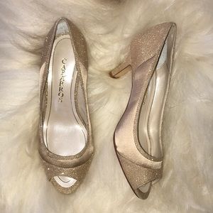 Gold metallic peep toe heels